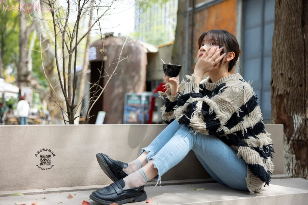[她们印象] No.004: 小点心 (178 photos + 1 video)