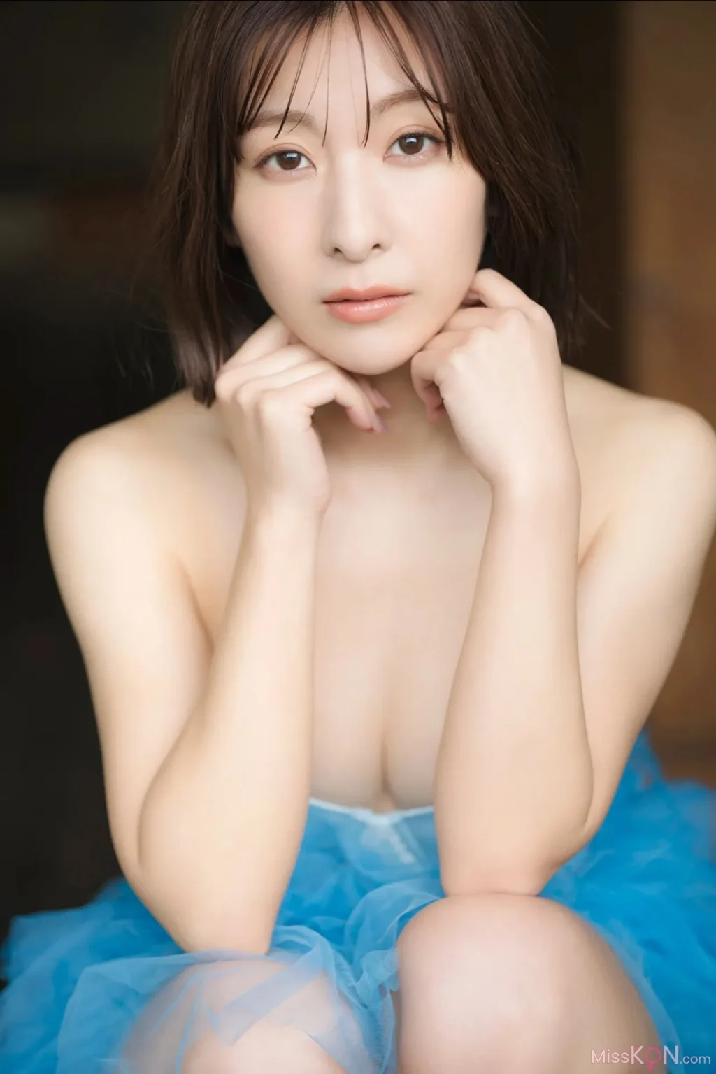 [JP] Narumi Itano (板野成美): FRIDAYデジタル写真集 なるほど、グッドボディ Vol.1 (43 photos)