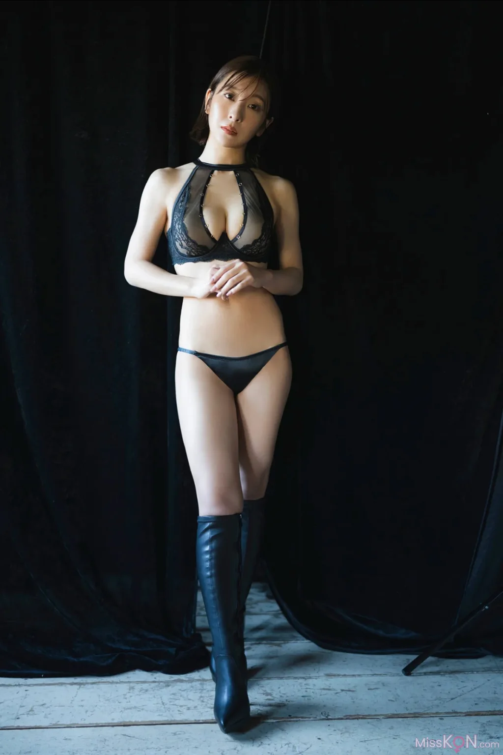 [JP] Narumi Itano (板野成美): FRIDAYデジタル写真集 なるほど、グッドボディ Vol.1 (43 photos) – Page 2