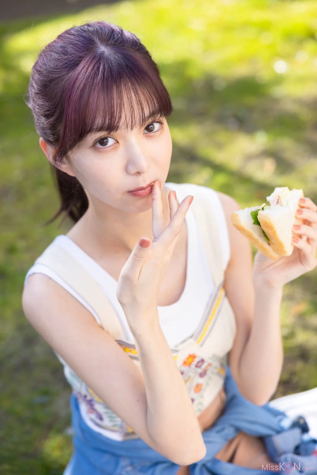 [JP] Riko Matsudaira (松平璃子):「白鳥のようなボディライン」 ＳＰＡ！デジタル写真集 (ＳＰＡ！ＢＯＯＫＳ) (51 photos)