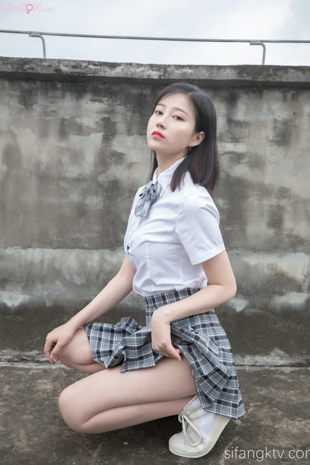 Coser@年年Nnian: 天台JK (78 photos + 1 video) – Page 3