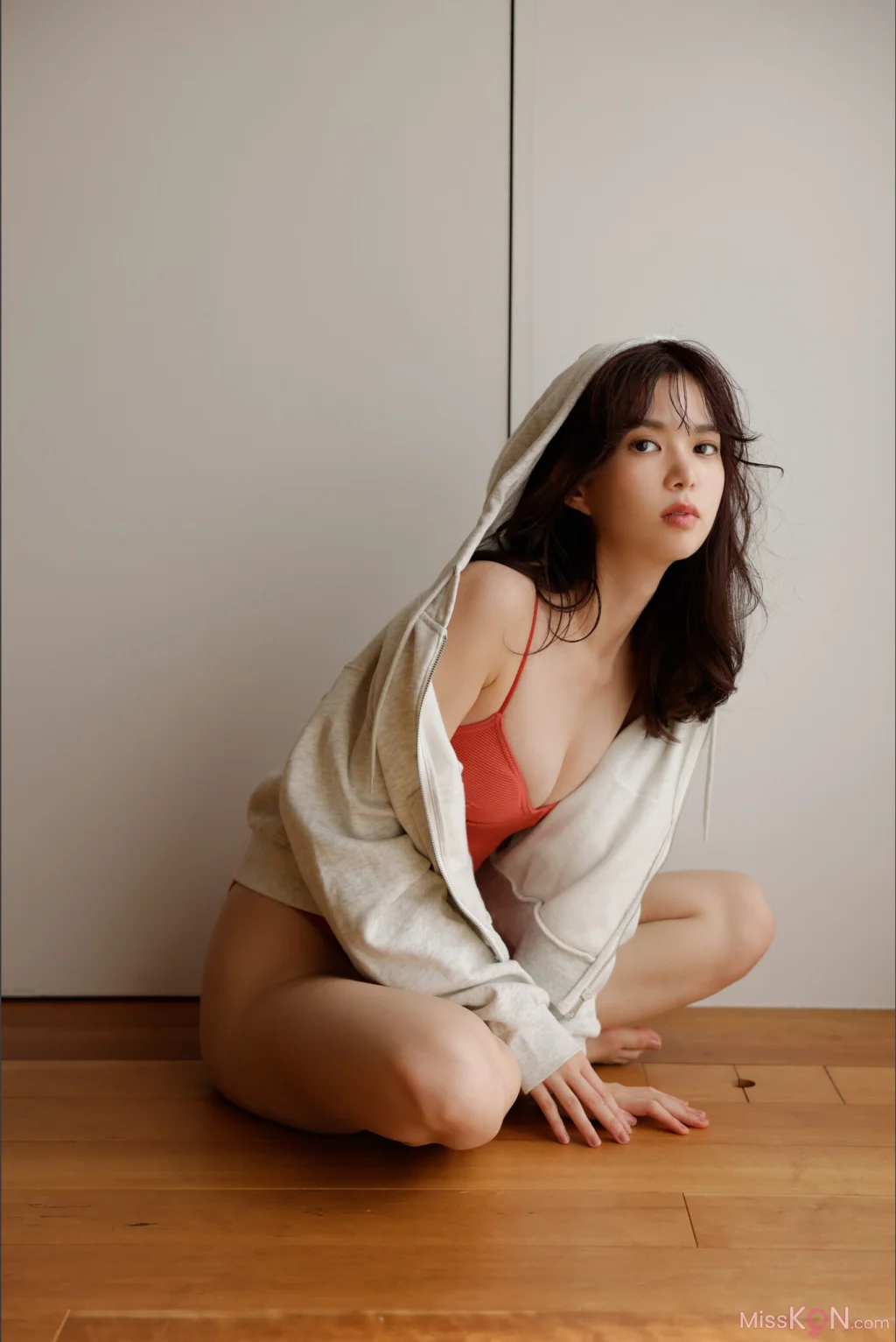 [JP] Riko Matsudaira (松平璃子): FRIDAYデジタル写真集 「艶っぽくて、色っぽい。」ｖｏｌ．１ (49 photos) – Page 2