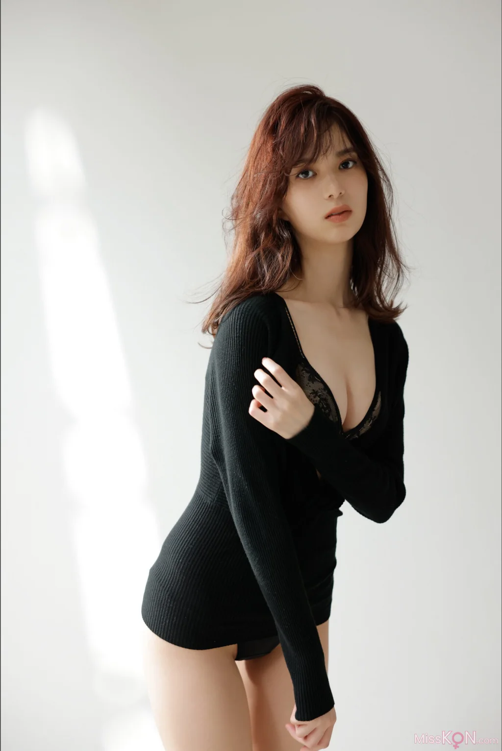 [JP] Riko Matsudaira (松平璃子): FRIDAYデジタル写真集 「艶っぽくて、色っぽい。」ｖｏｌ．１ (49 photos) – Page 2