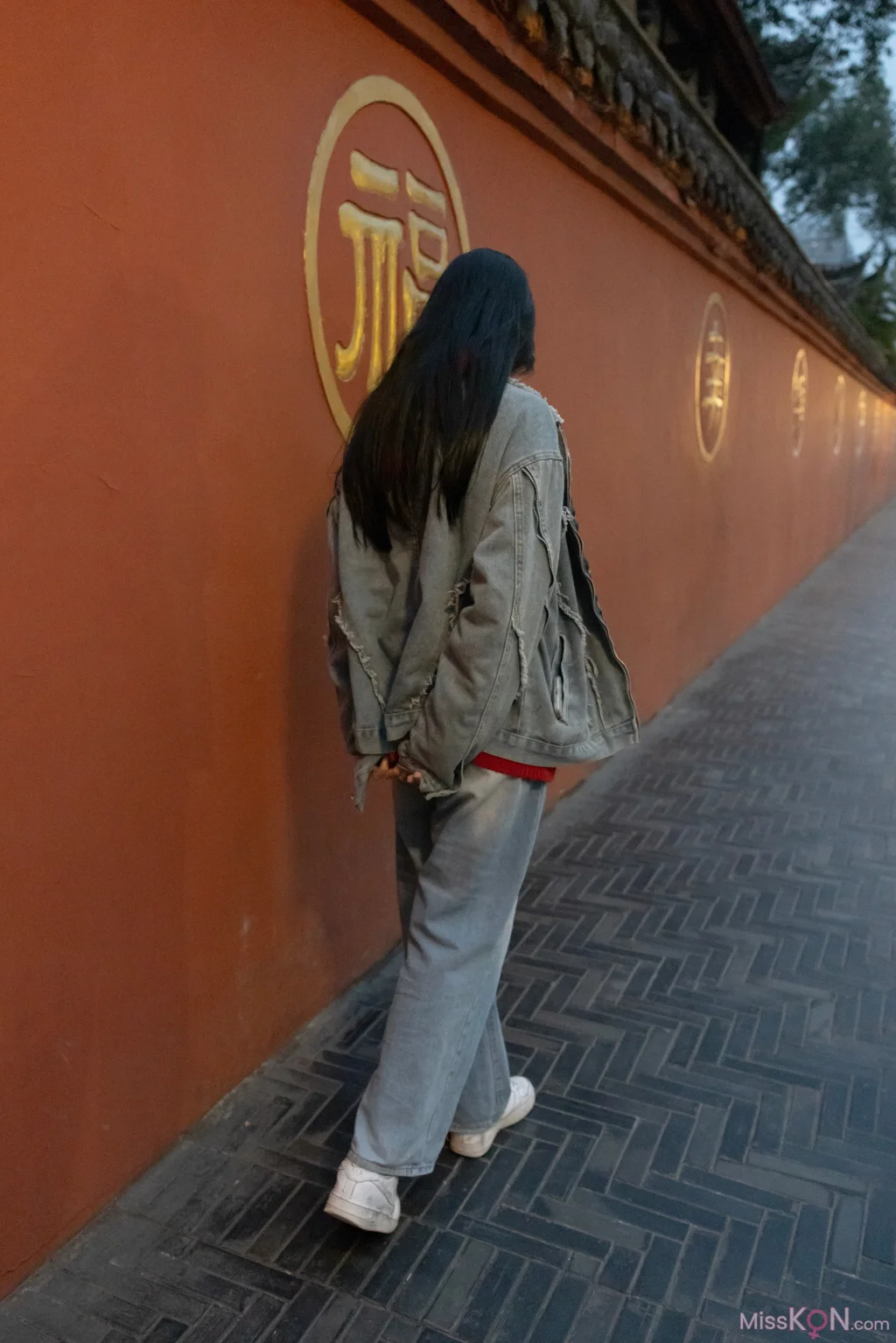 [她们印象] No.007: 画月 (112 photos + 1 video)