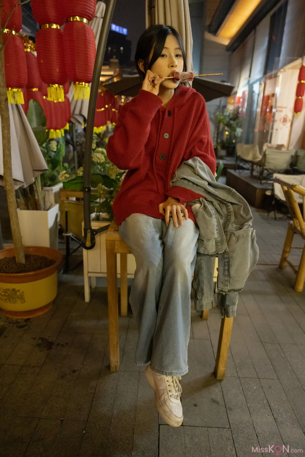 [她们印象] No.007: 画月 (112 photos + 1 video)