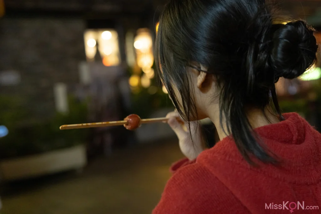 [她们印象] No.007: 画月 (112 photos + 1 video)