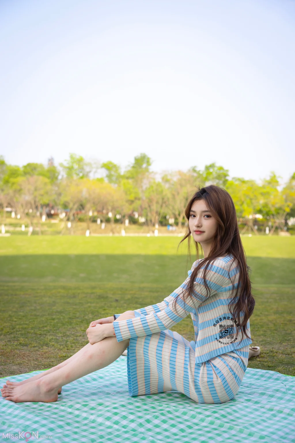 [她们印象] No.008: 南希 (104 photos + 1 video)