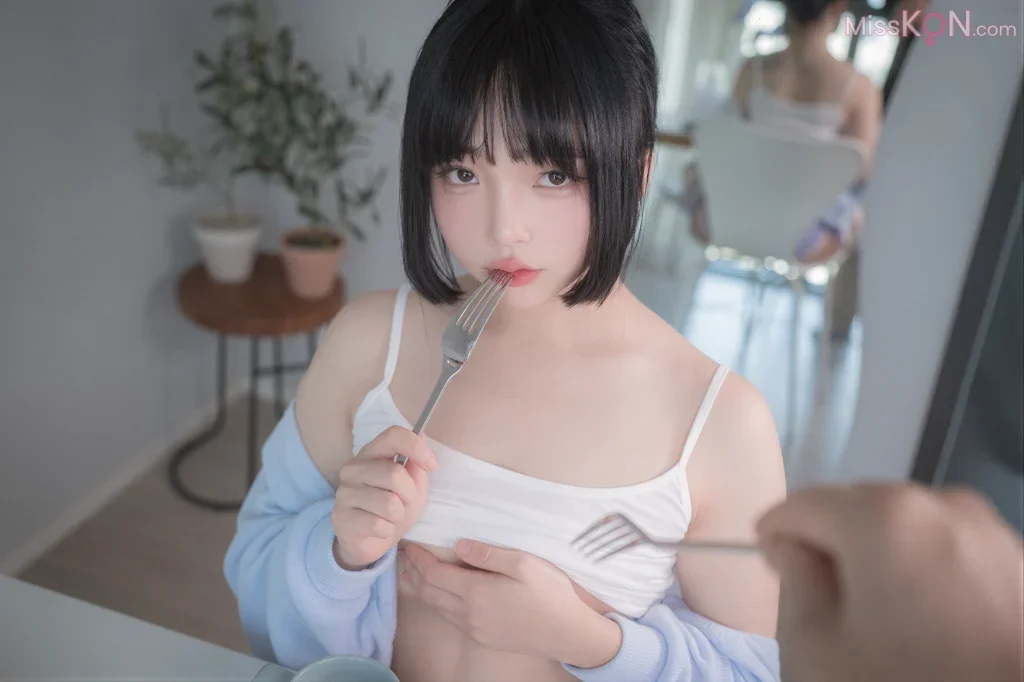 [AI Enhanced] Pure Media Vol.293: Jelly (젤리) Stop Bugging Me (31 photos) – Page 2