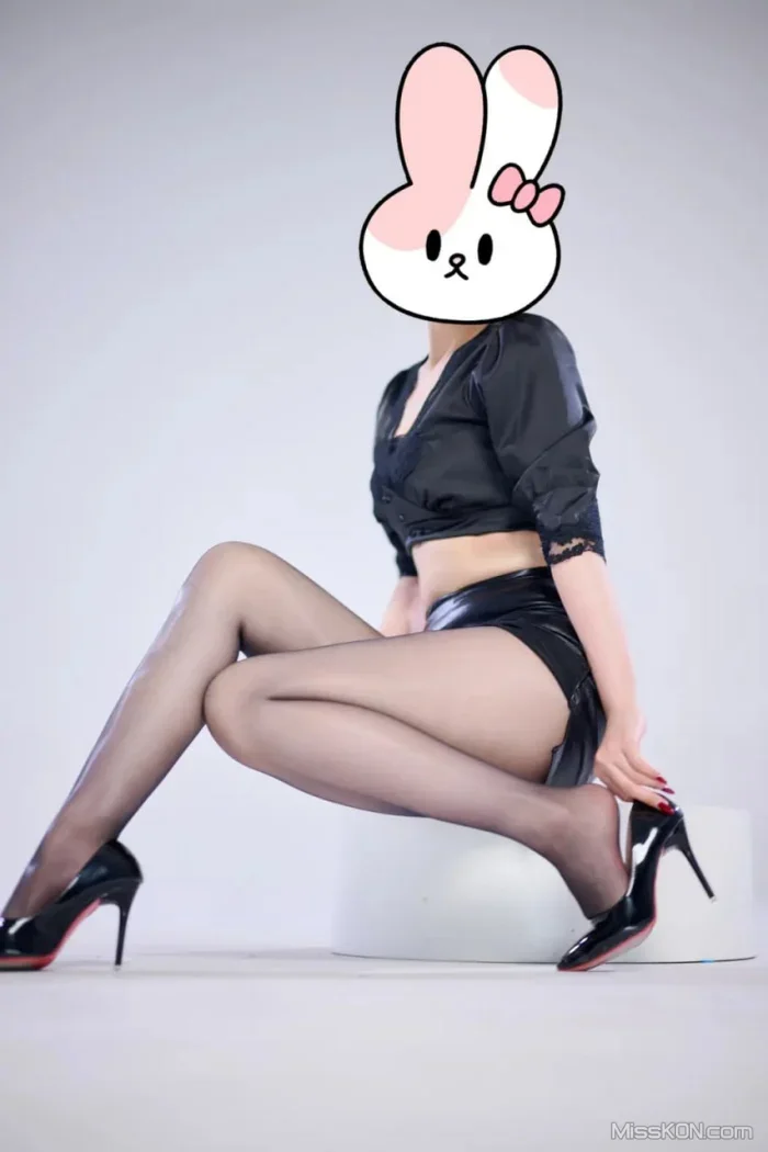 Cosplay@不倒霉的空空: B站充电动态图包 (143 photos + 3 videos)