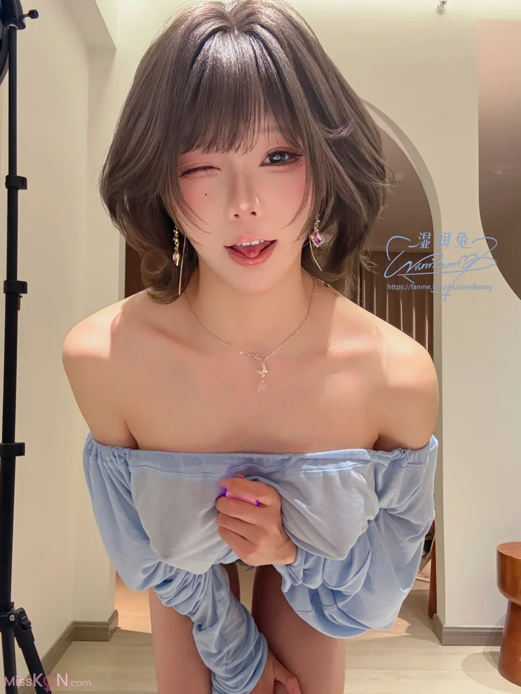 Coser@黏黏团子兔: 2026年04月作品 我的爱妻 (143 photos + 4 videos)