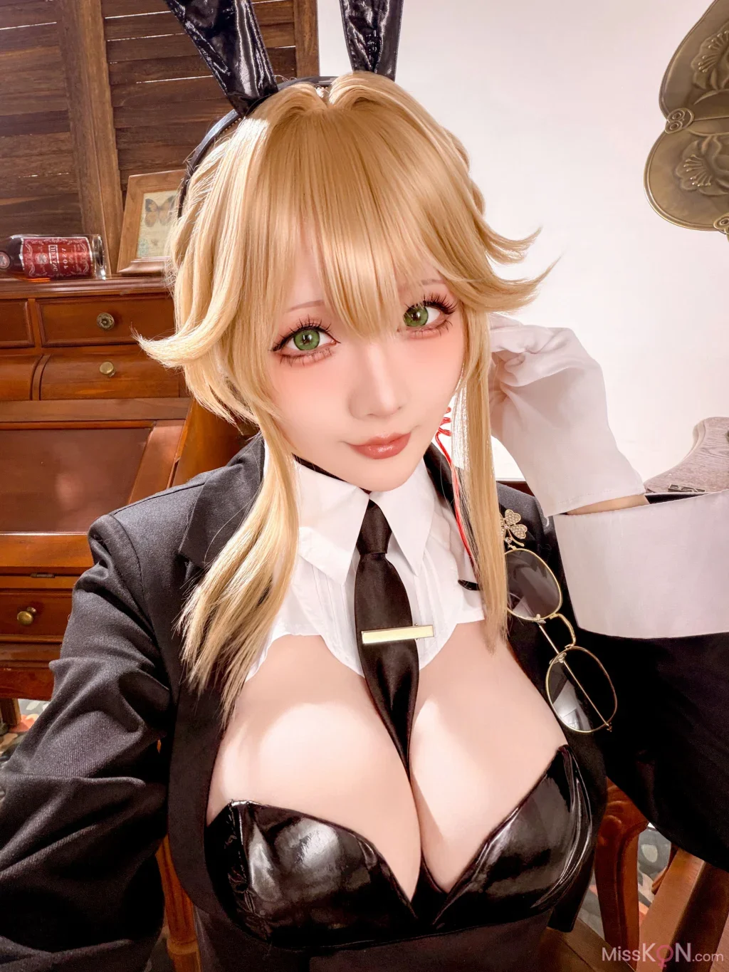 Coser@星之迟迟Hoshilily: 2026年04月计划 Nikke胜利女神 爱德·特务兔女郎 (49 photos) – Page 2