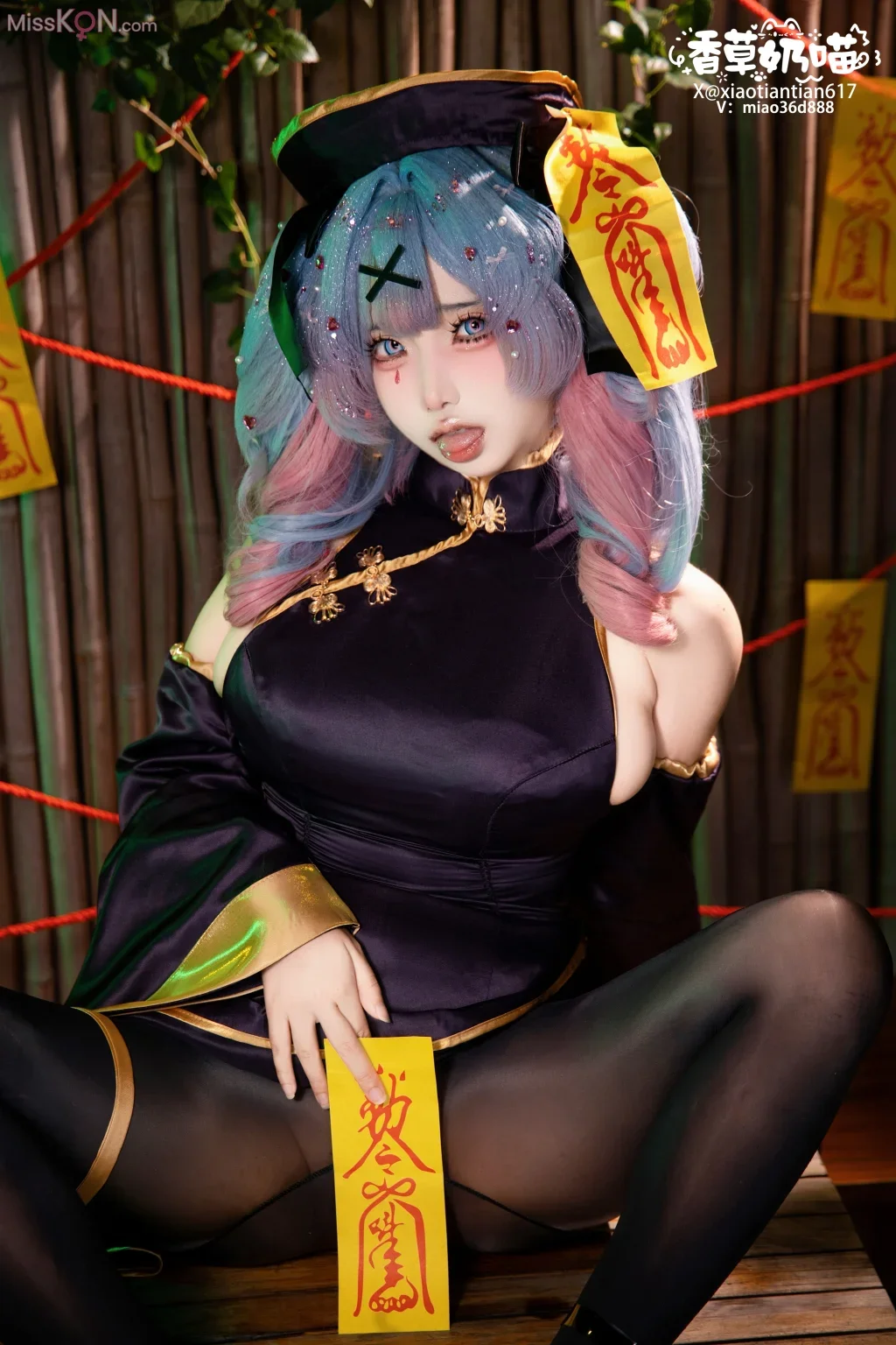Coser@香草奶喵: 兔子洞小僵尸 (122 photos + 29 videos)