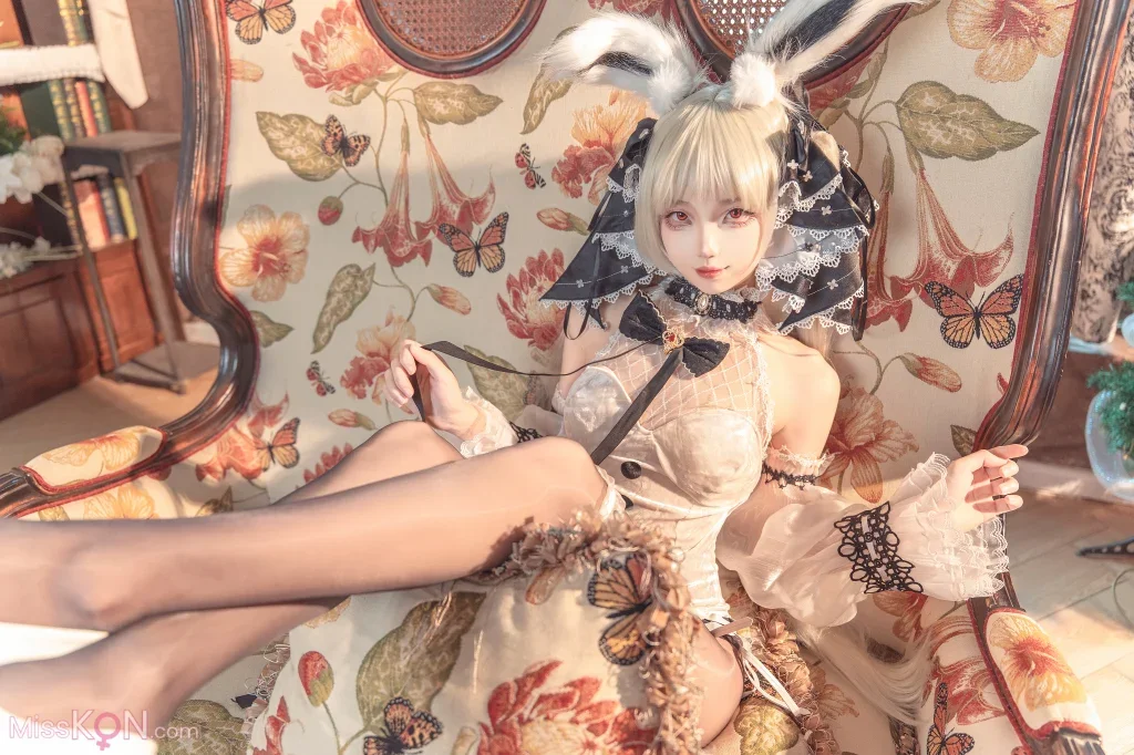 Coser@狐玖玖: 碧蓝航线 可畏 白兔女郎 (25 photos)
