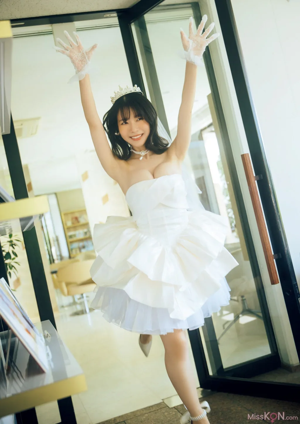 [JP] Oku Yui (奥ゆい): 1st写真集 ゆいゆい (133 photos)