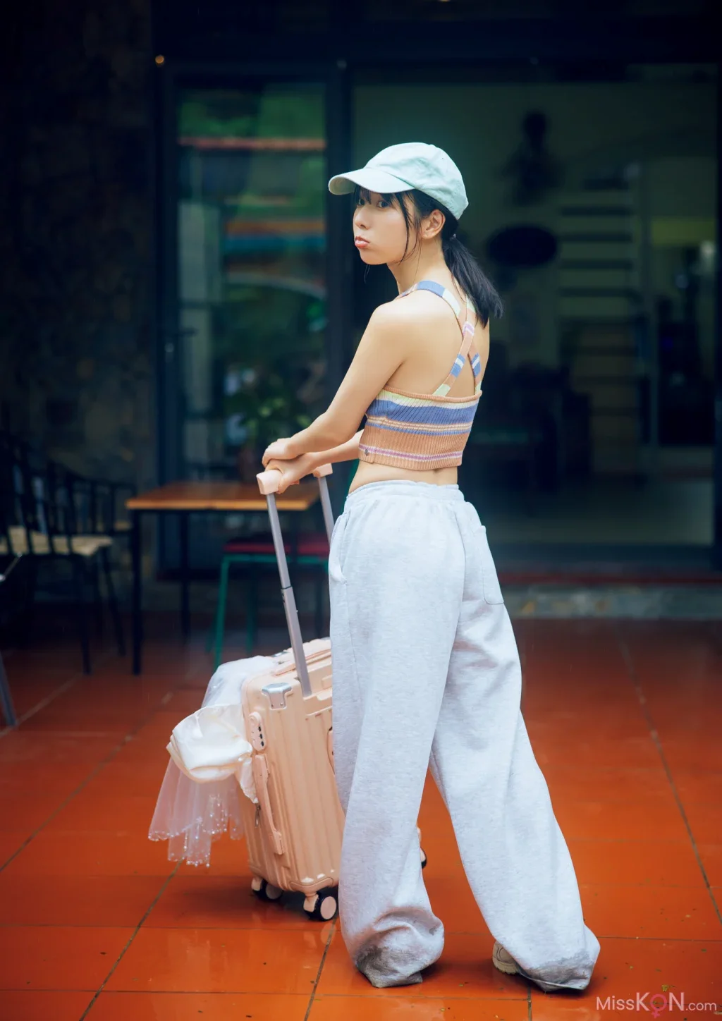 [JP] Oku Yui (奥ゆい): 1st写真集 ゆいゆい (133 photos)