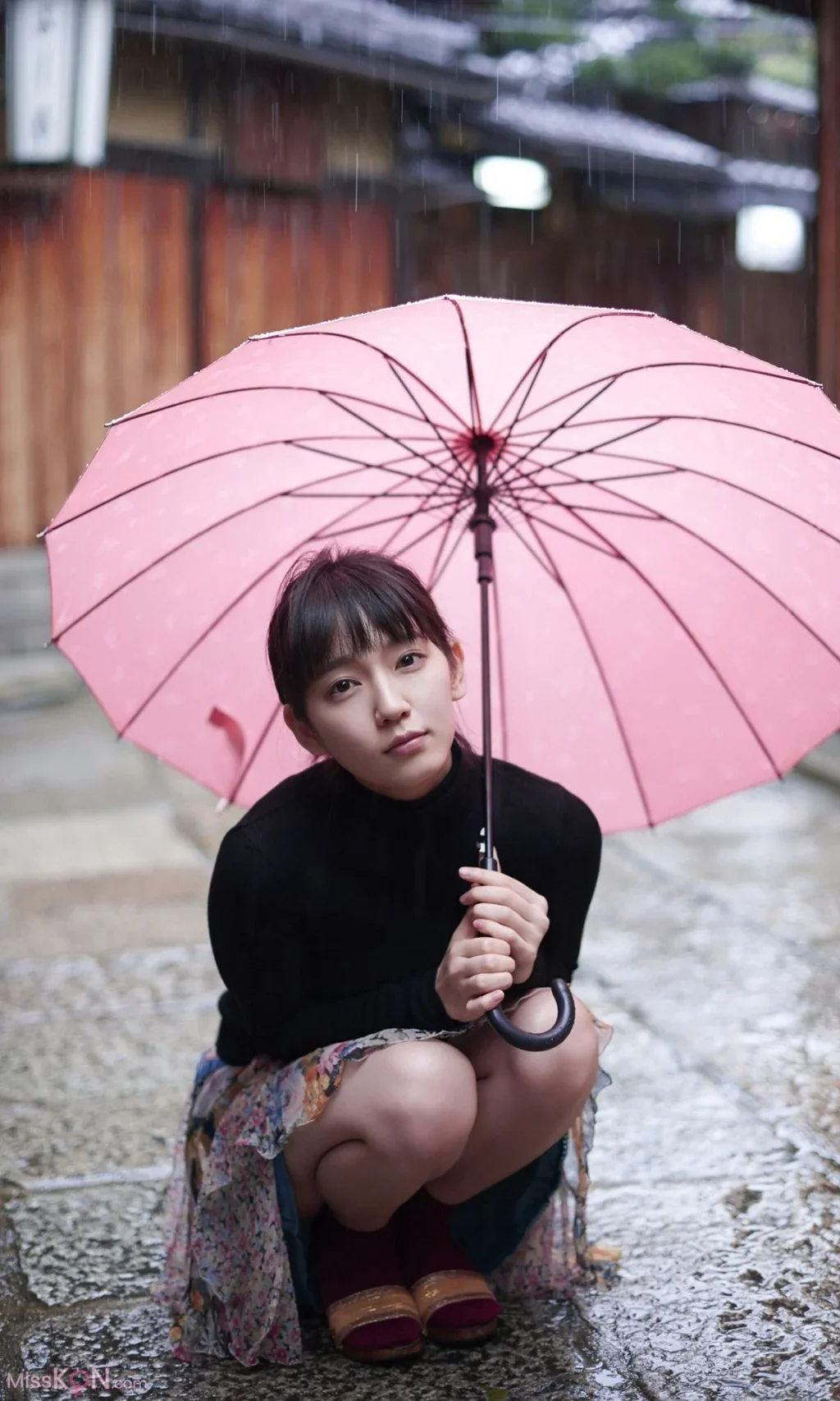 [JP] Riho Yoshioka (吉岡里帆): ＜デジタル週プレ写真集＞「西へ」 (105 photos)