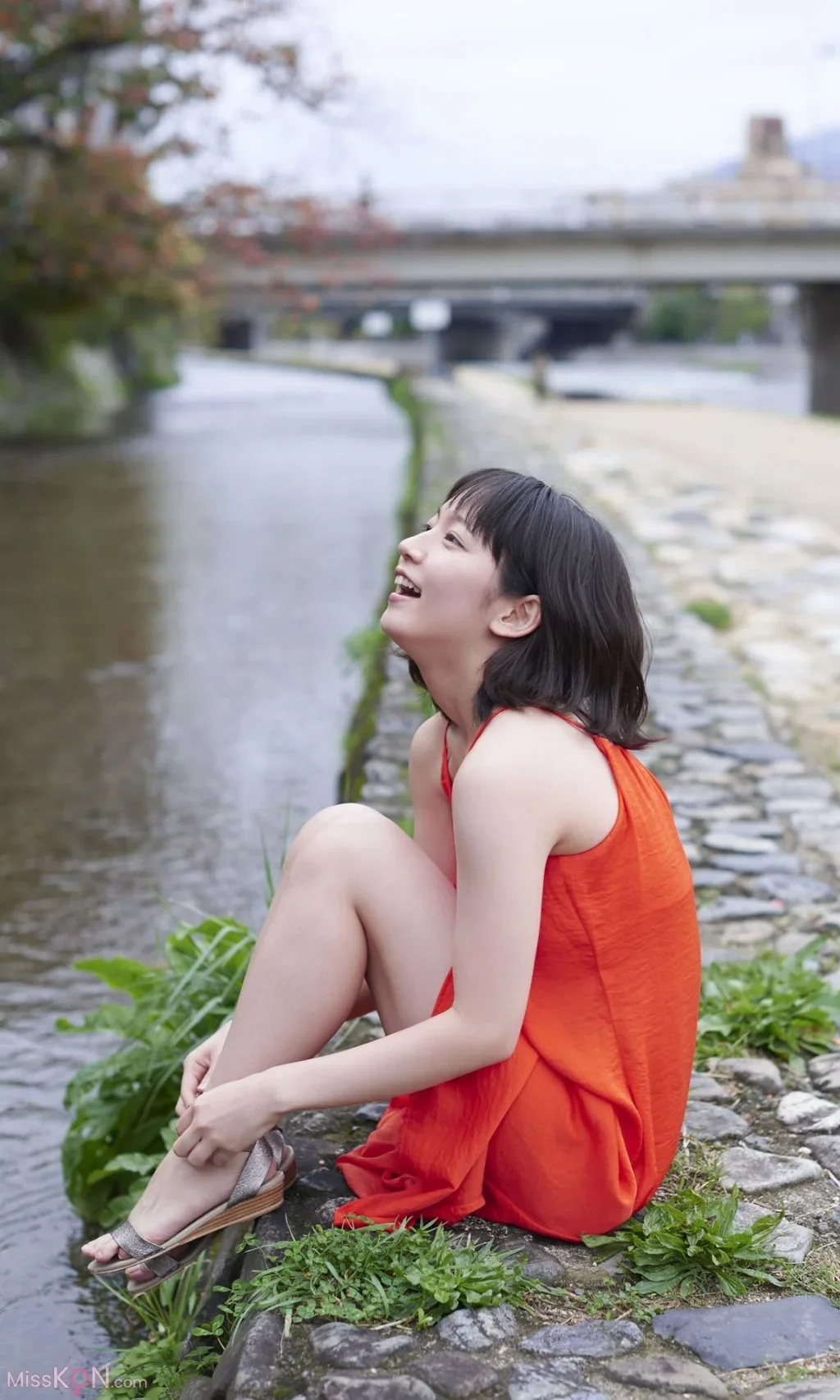 [JP] Riho Yoshioka (吉岡里帆): ＜デジタル週プレ写真集＞「西へ」 (105 photos)
