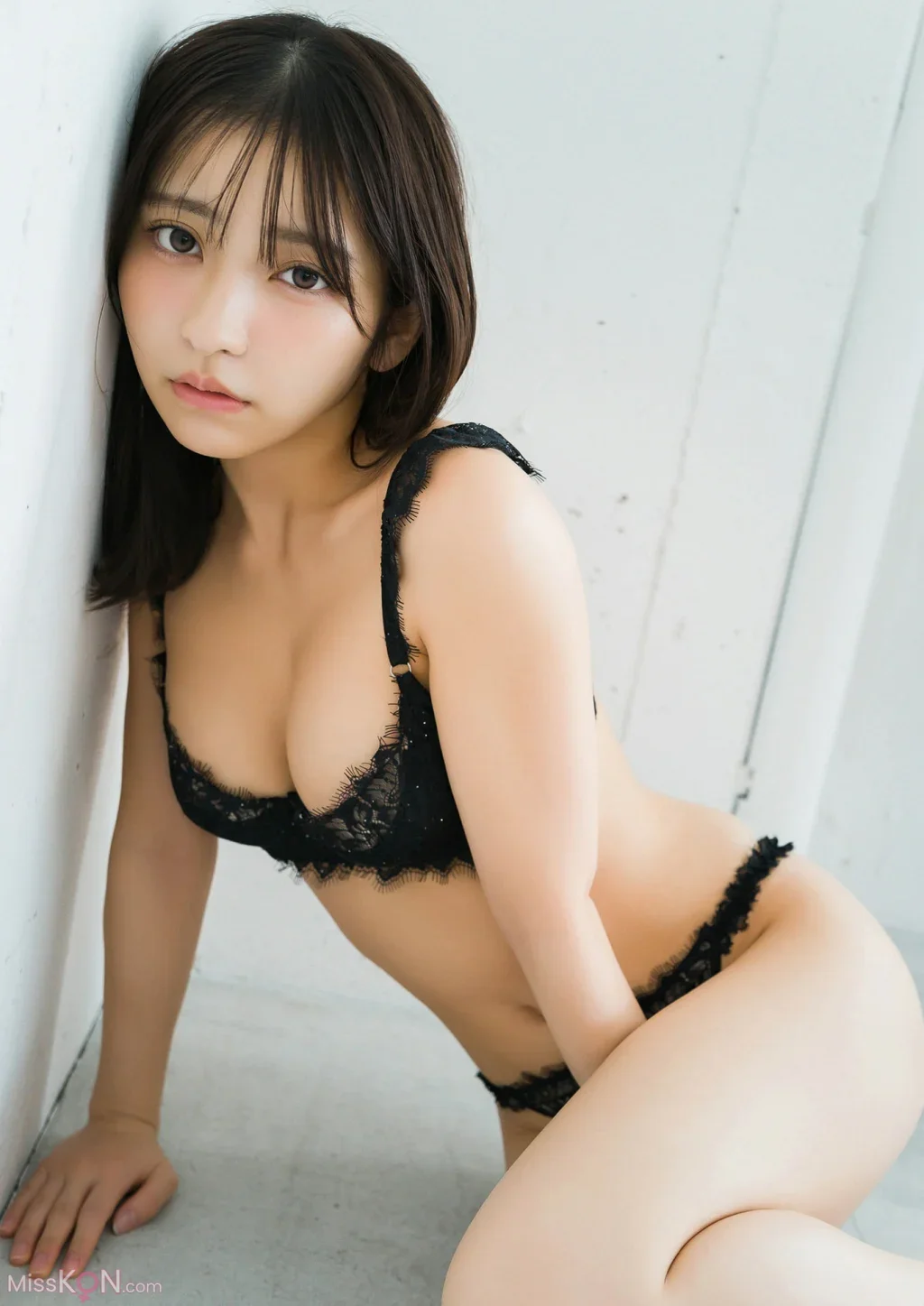 [JP] TOOMI (十味): 「うしろからギュッとして。」 DOLCEデジタル写真集 (81 photos) – Page 3