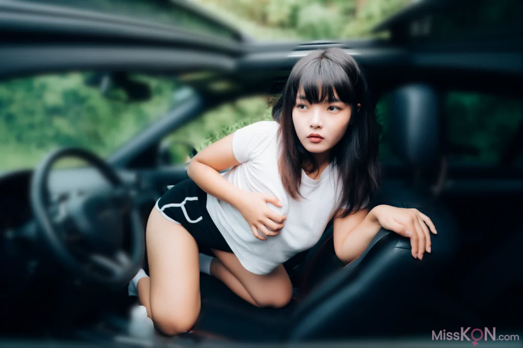 [AI Enhanced] Haivia: Mina (송민아) [Cafe Drive] (33 photos)
