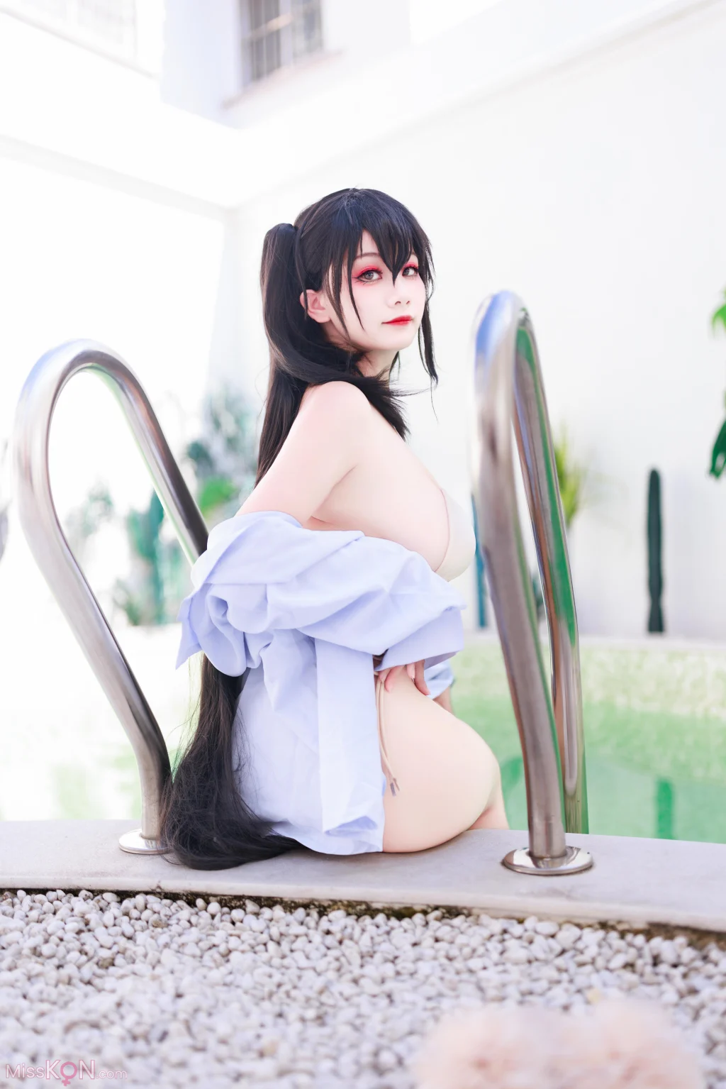 Coser@阿雪雪: 大凤泳装 (86 photos + 1 video)