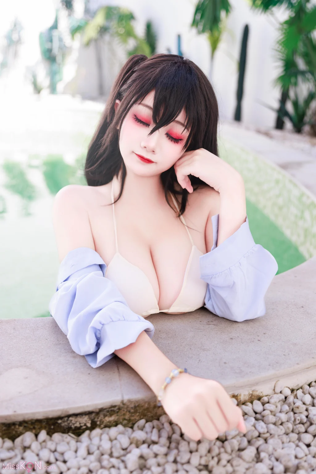 Coser@阿雪雪: 大凤泳装 (86 photos + 1 video)