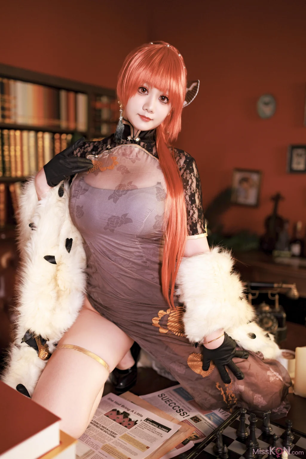 Coser@阿雪雪: 君主旗袍 (83 photos + 7 videos)