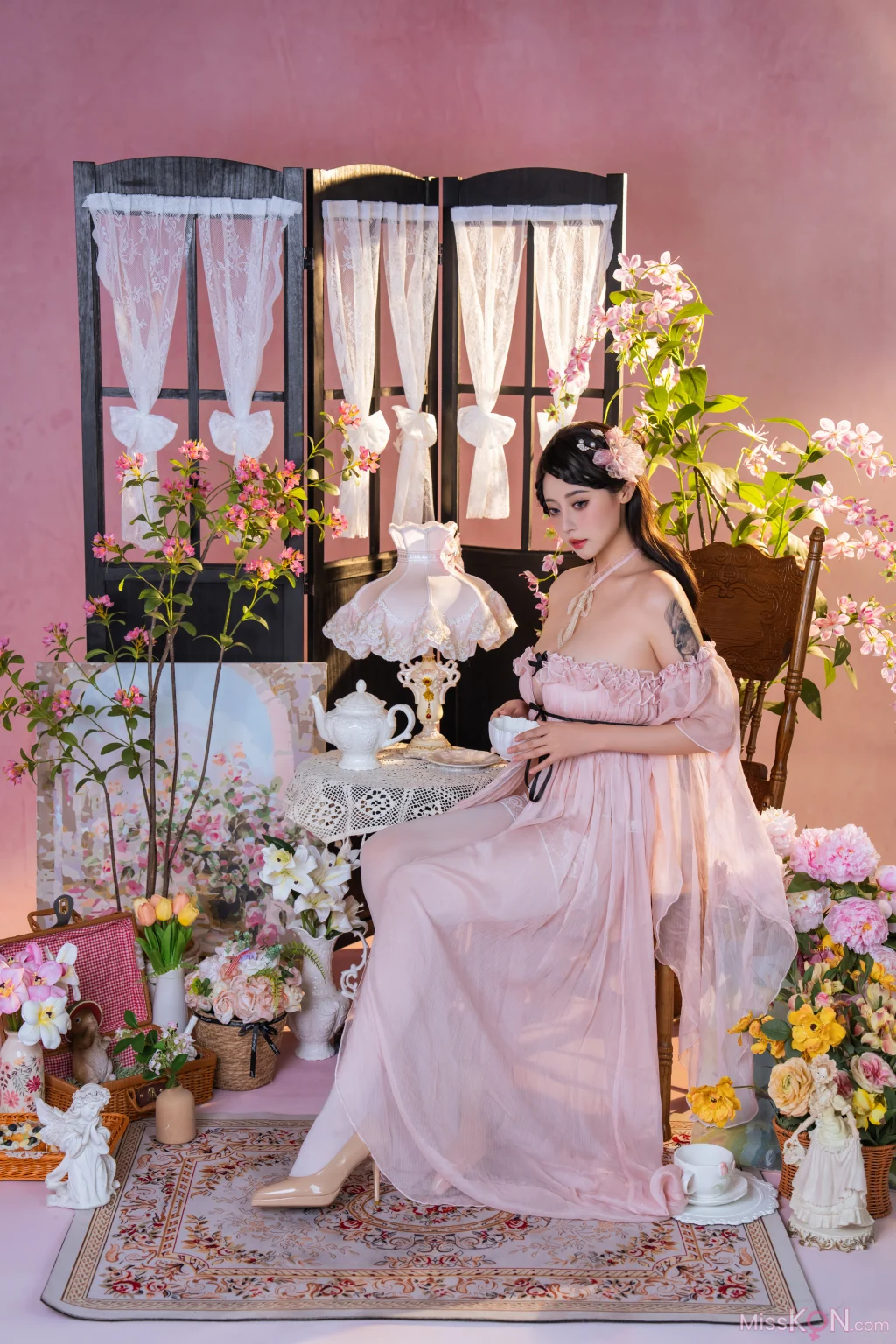 Coser@奈汐酱nice: 粉红茶事 (78 photos)