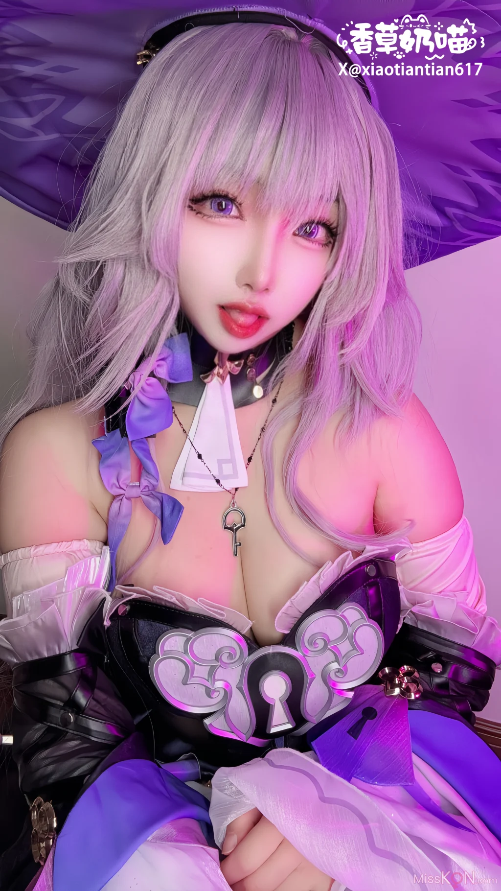 Coser@香草奶喵: 大黑塔典藏版 (109 photos + 32 videos)