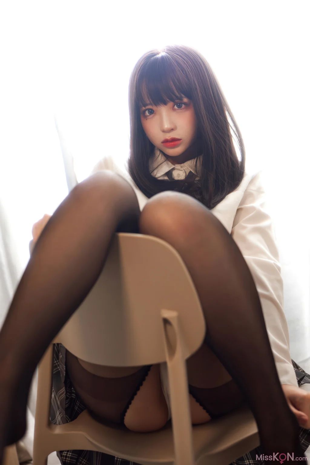 Coser@疯猫ss: 黑丝格子裙 (40 photos)