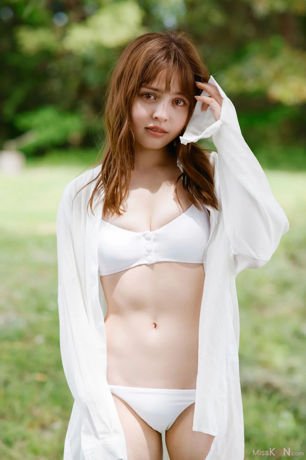 [JP] Nana Kato (加藤ナナ): FRIDAYデジタル写真集 「ドールなビキニボディ Vol.3 109ページ完全版」 (126 photos)