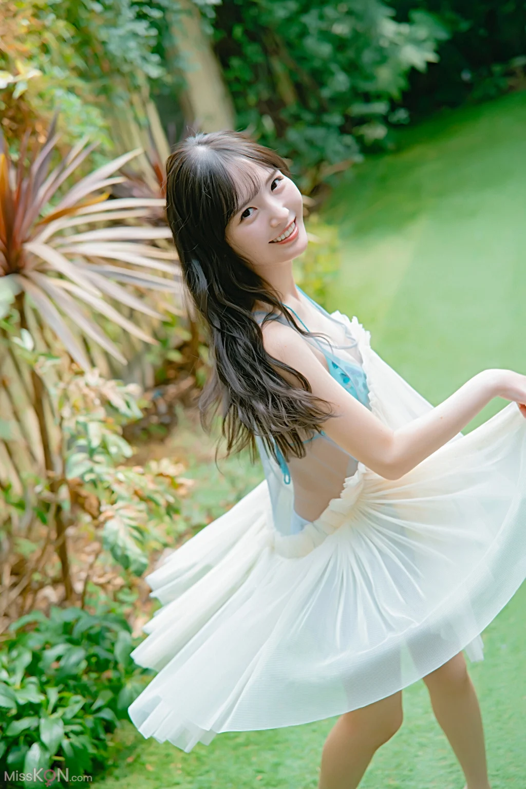 [JP] Yura Yura (由良ゆら): 漫画アクションデジタル写真集 「ゆらゆらしたい時に見たい女の子」 (47 photos) – Page 2