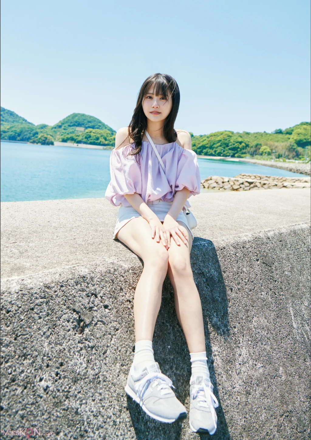 [JP] Mai Nakamura (中村舞): 【デジタル限定豪華版 42ページ増】STU48 中村舞 1st写真集 嫌いの反対 (156 photos)
