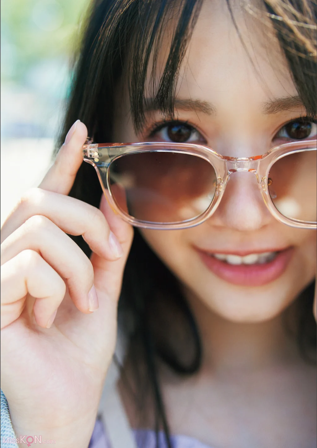 [JP] Mai Nakamura (中村舞): 【デジタル限定豪華版 42ページ増】STU48 中村舞 1st写真集 嫌いの反対 (156 photos)