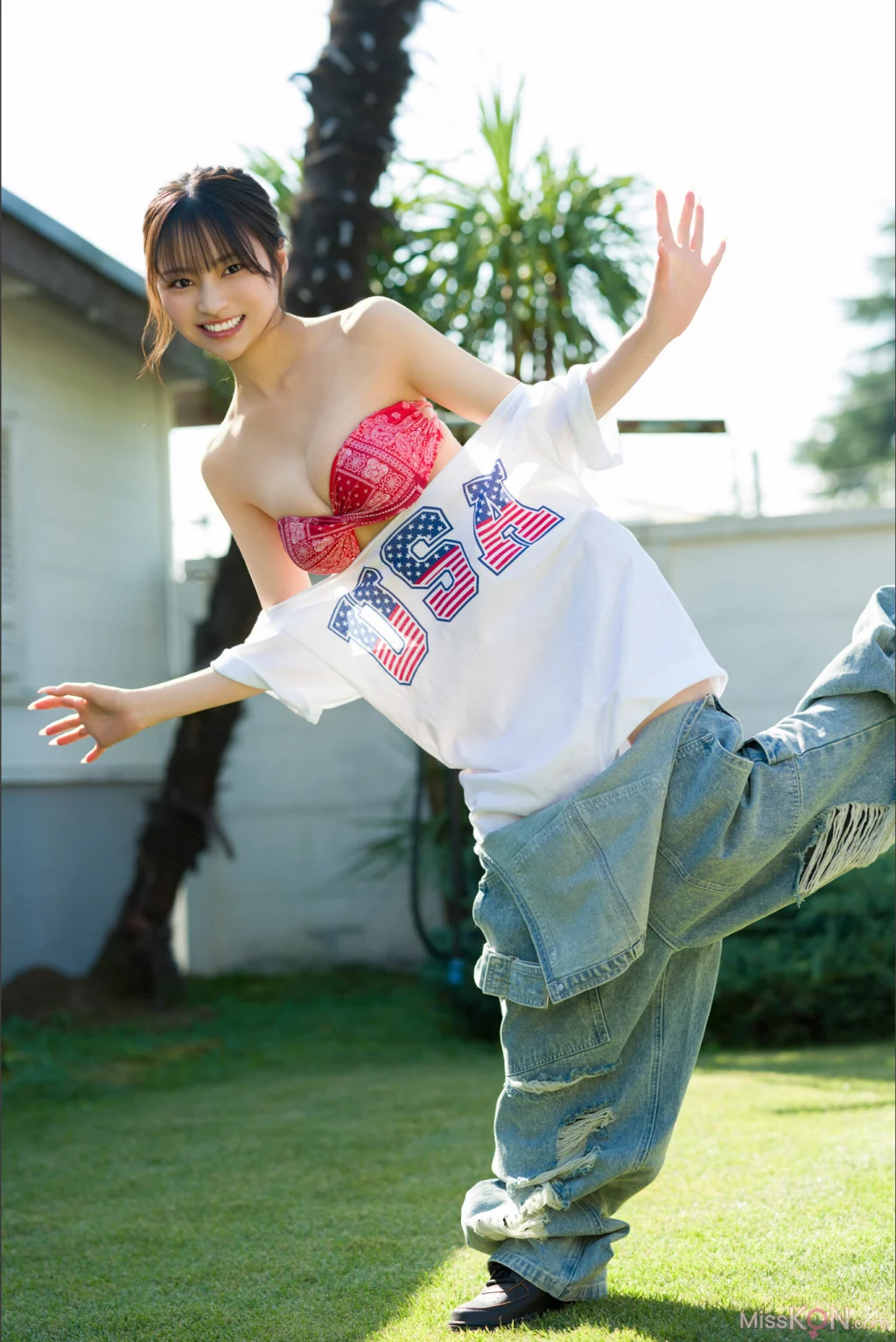 [JP] Usa Hiiragi (宇咲): FRIDAYデジタル写真集 宇咲Ｉａｍ ＵＳＡ！！！ (84 photos) – Page 2