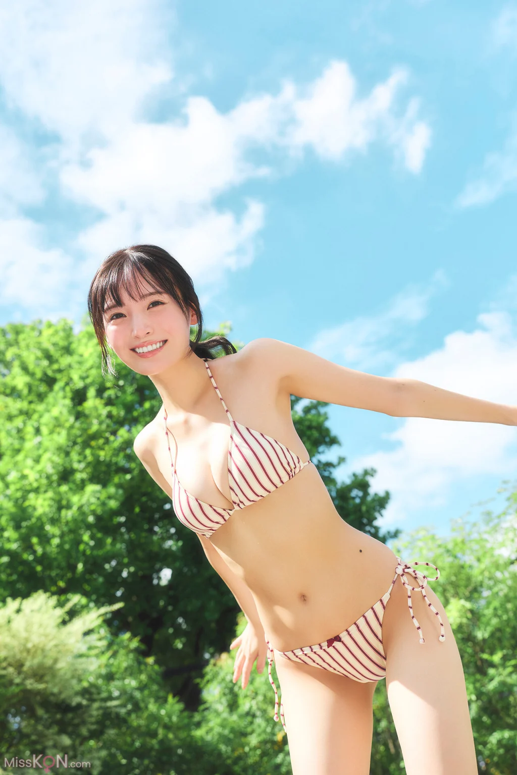 [JP] Yura Yura (由良ゆら): FLASHデジタル写真集 甘いものには毒がある (75 photos)