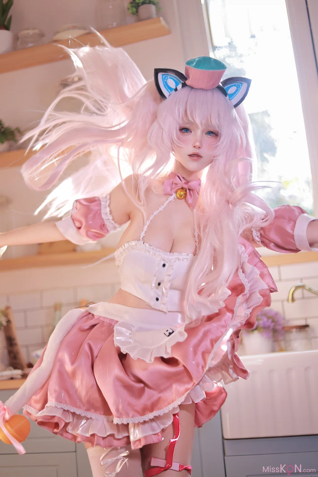 Coser@芝心蛋奶烧: 碧蓝航线 哈曼女仆 (110 photos + 4 videos)
