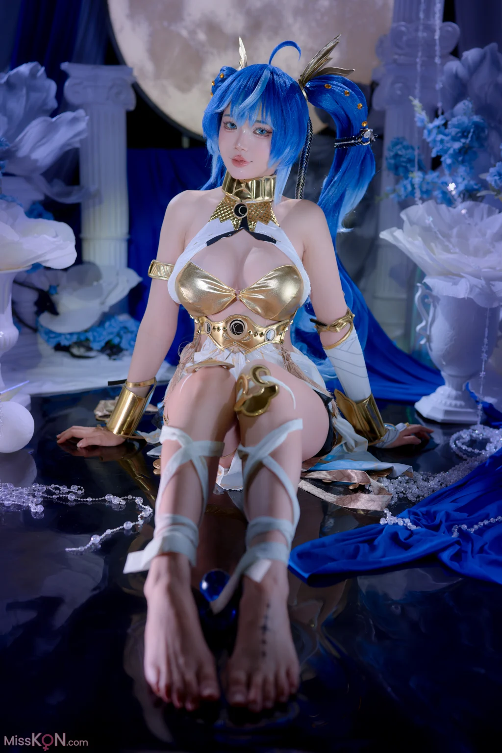 Coser@ZinieQ: IuNO Wuthering Waves (47 photos + 11 videos)