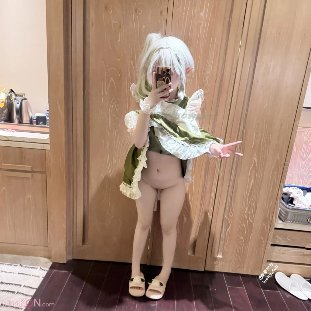 [OtherXXX] 呆呆(小粉馒头): Cos大奶白虎萝莉 极品福利姬 (380 photos + 179 videos) – Page 2