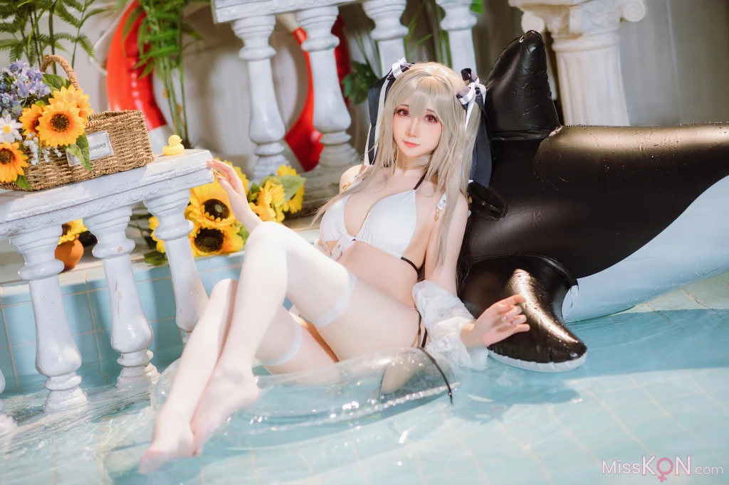 Coser@焖焖碳: 碧蓝航线 安克雷奇 泳装 (20 photos)