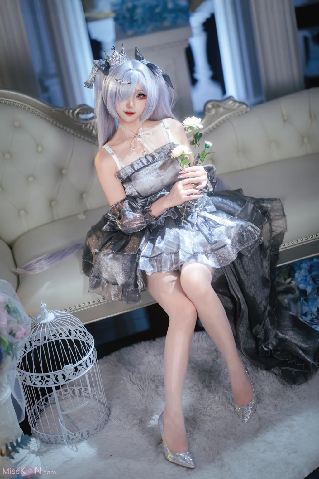 Coser@是夙卿呀: NIKKE 灰姑娘 (16 photos)