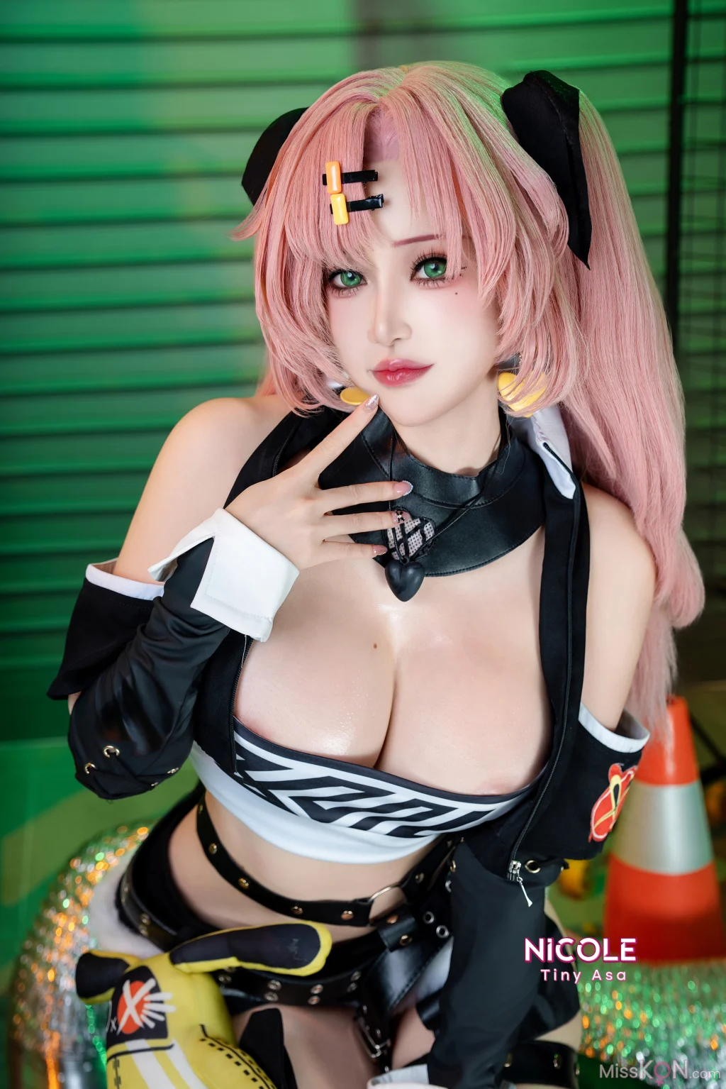 Coser@Tiny Asa: 绝区零 妮可 (42 photos + 1 video)