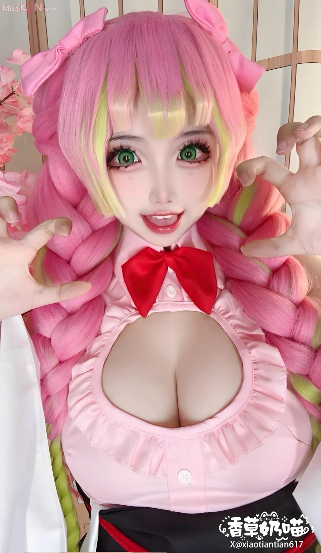 Coser@香草奶喵: 鬼灭之刃 甘露寺蜜璃 典藏版 (204 photos + 71 videos)