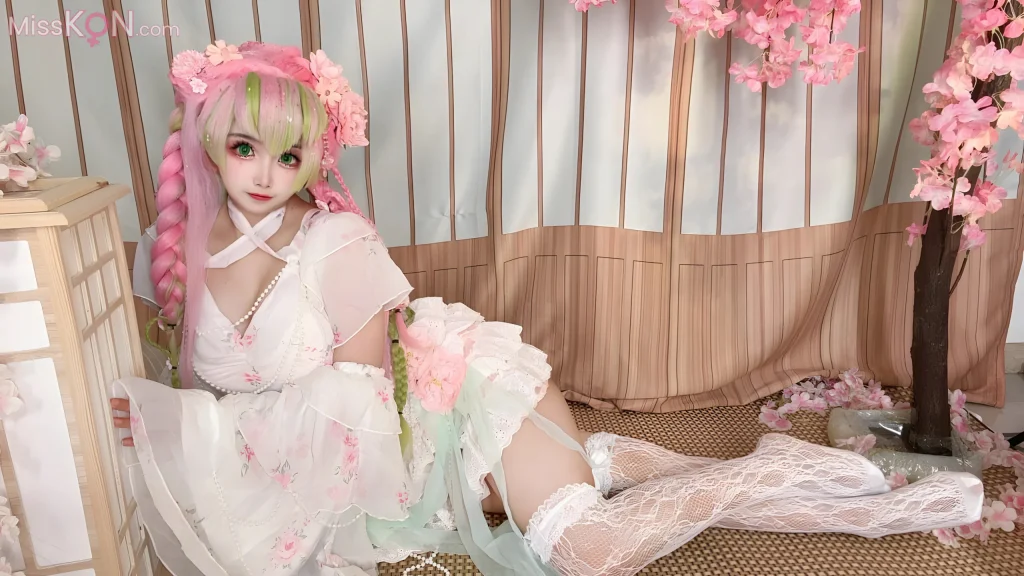 Coser@香草奶喵: 鬼灭之刃 甘露寺蜜璃 典藏版 (204 photos + 71 videos) – Page 2