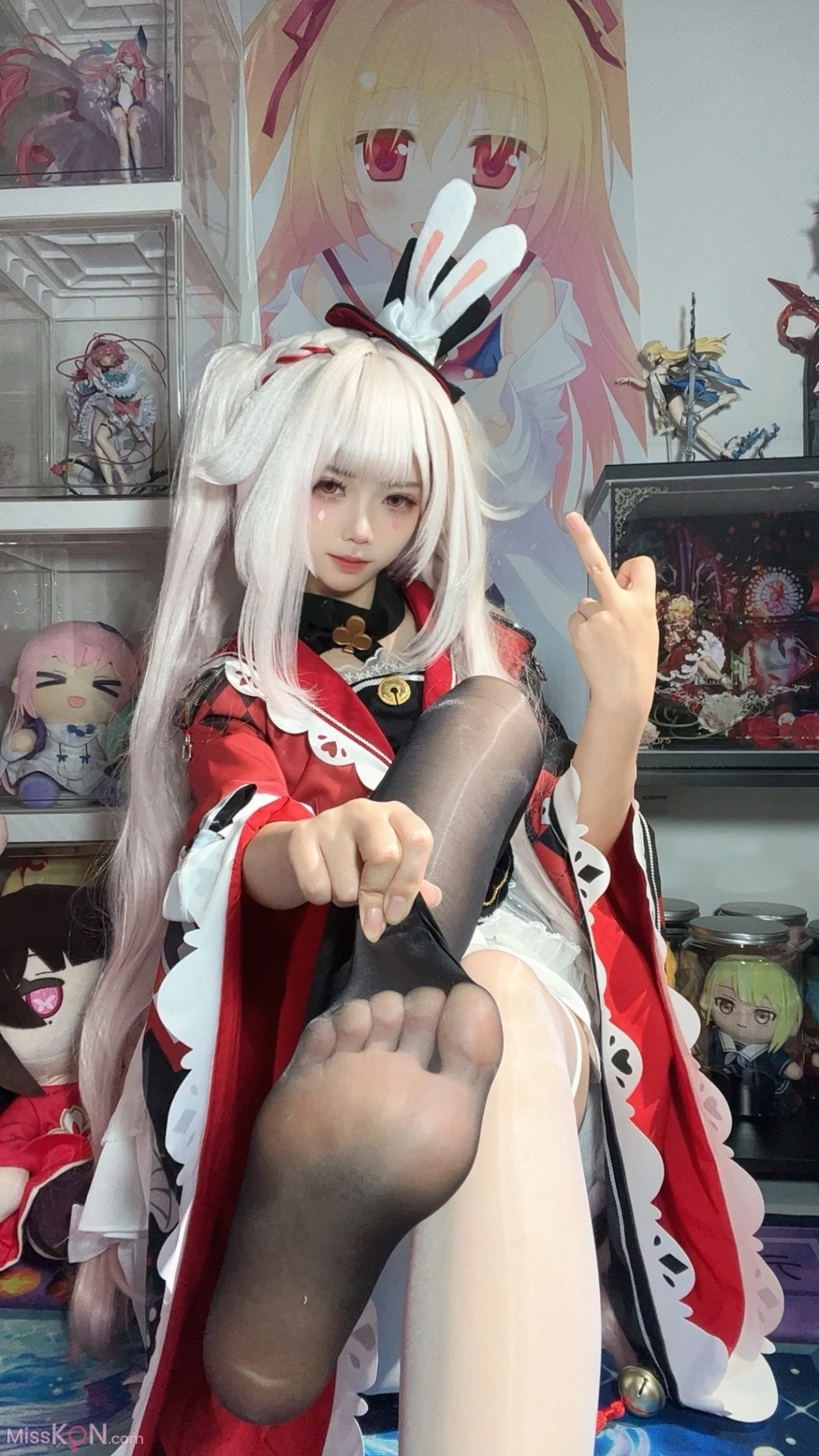 Coser@白栎Shirly: 火花 (148 photos + 25 videos)