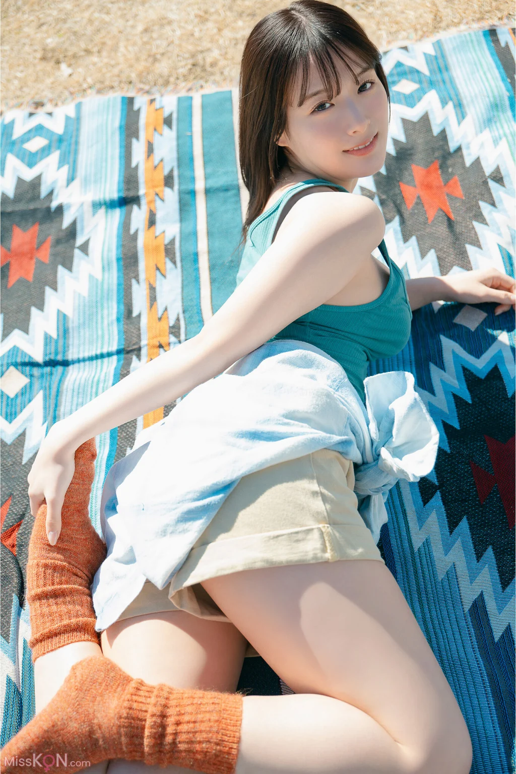 [JP] Kurea Hazuki (葉月くれあ): 【増量版 全50P】ミスマガのアソビバ！＜休日のおでかけ！＞ ヤンマガデジタル写真集 (54 photos)