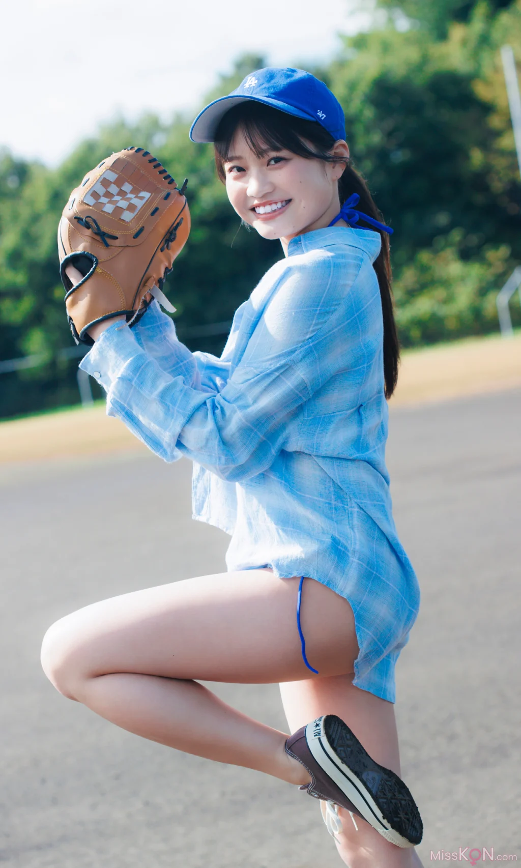 [JP] Mii Sugii (杉井みぃ): 【デジタル限定】杉井みぃ写真集「勝利に向かってPLAYBALL」 (週プレ PHOTO BOOK) (59 photos)