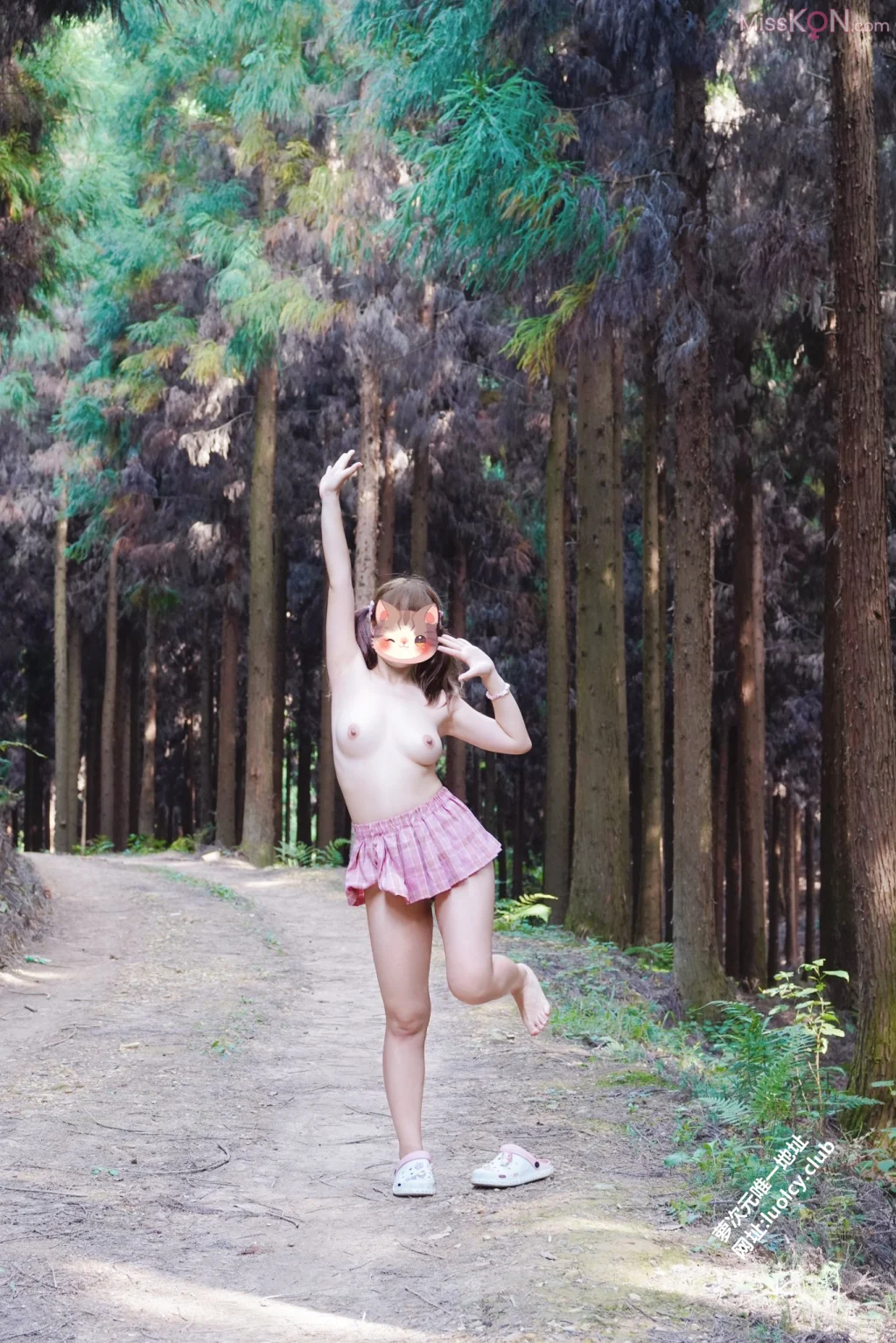[OtherXXX] Dguii(派酱): 户外写拍合集 (318 photos + 1 video) – Page 2