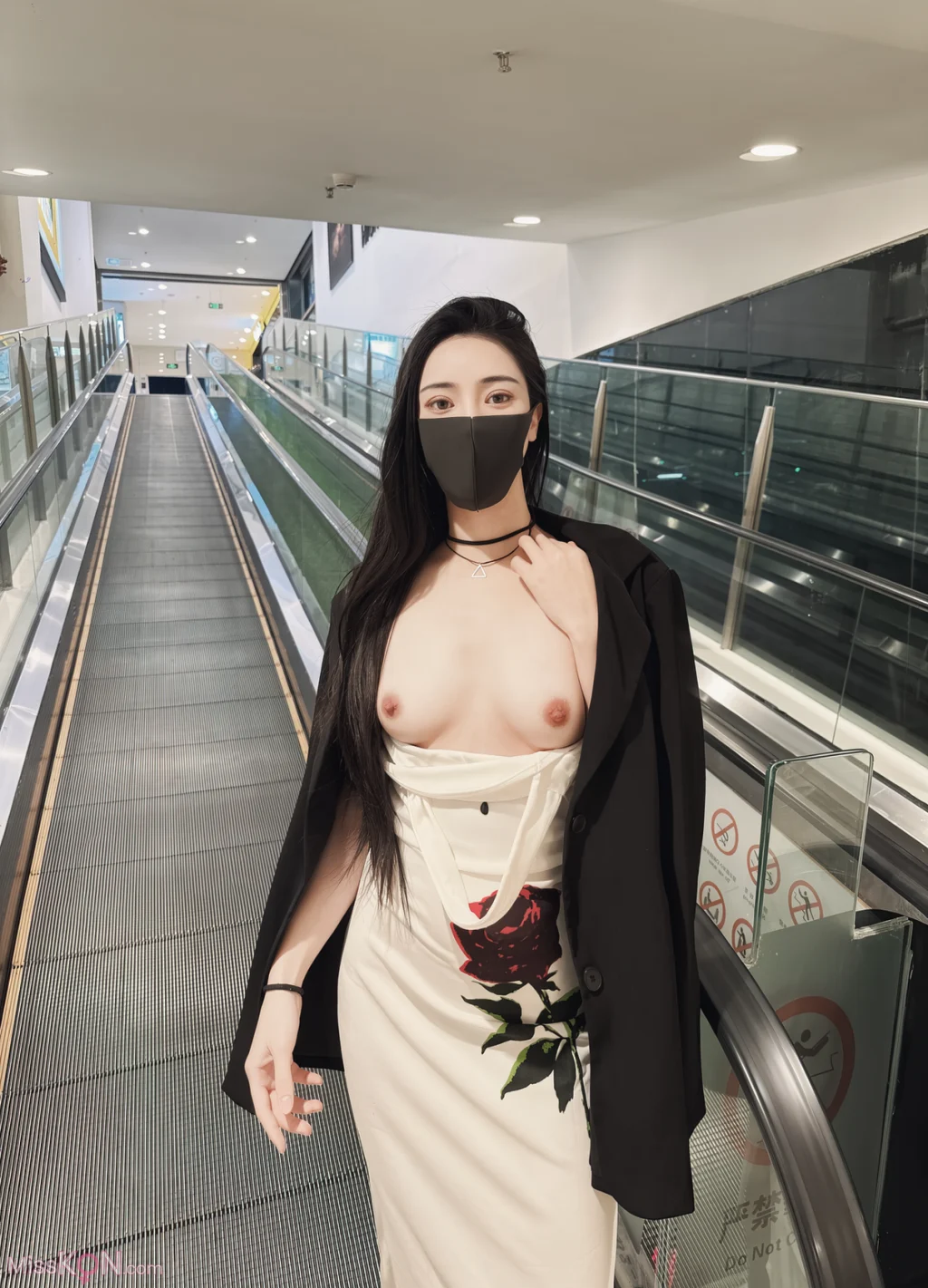 [OtherXXX] Hcoco: 风骚大表姐 户外御姐抖音风 (171 photos + 51 videos) – Page 2