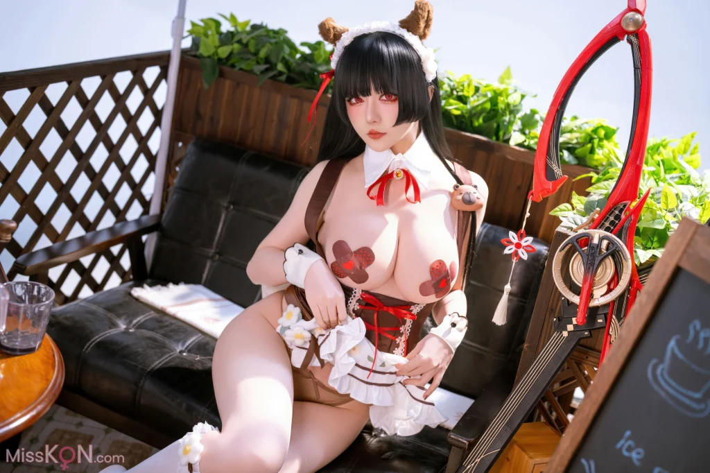 Coser@星之迟迟Hoshilily: 2026年04月计划 鸣潮 千咲·联动咖啡女仆 (42 photos)