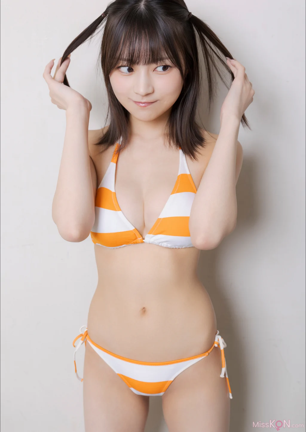 [JP] Usa Hiiragi (宇咲): DOLCEデジタル写真集「二次元至上主義だった私が、漫画世界転生でヒロイン確定。しかも初期ステータスが“可愛い”に全振りだった件。」 (74 photos) – Page 2